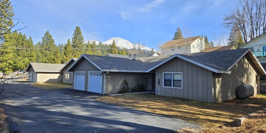 Mt Shasta Prime Location Apartment for rent